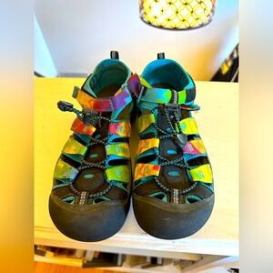 Rainbow Keens sandals. Size 38